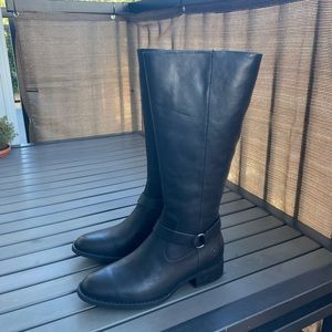 Born Black Saddler Boots